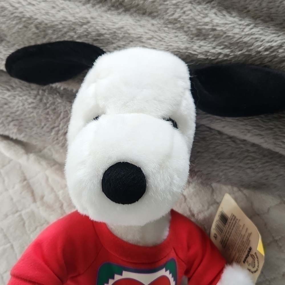 Vintage Snoopy  "Peanuts" Plush Valentines Charlie Brown Seasonal Christmas - Picture 7 of 9